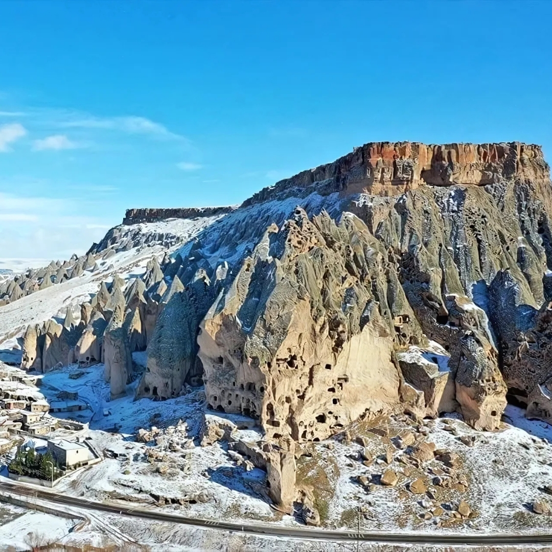DERINKUYU UNDERGROUND CITY AND IHLARA VALLEY CAPPADOCIA TOUR