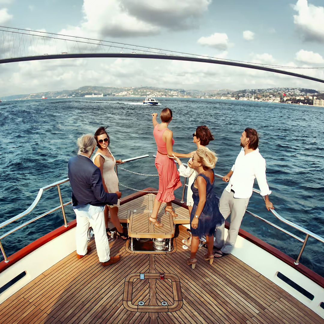 BOSPHORUS BOAT TOUR